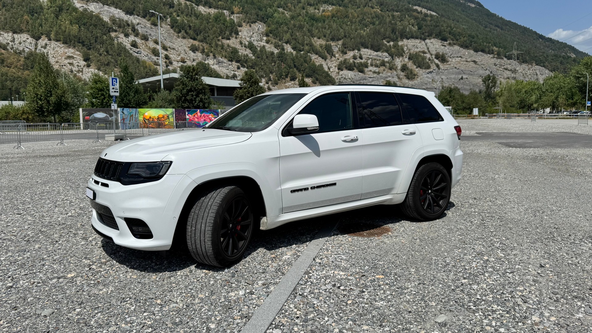 JEEP 6.4 V8 HEMI SRT8-image-2