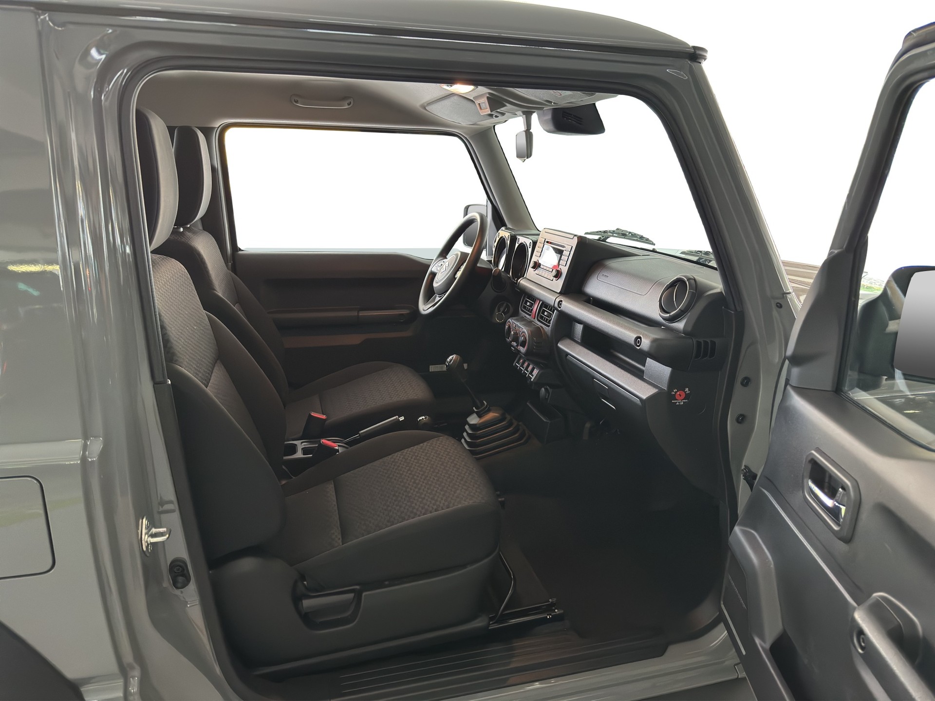 SUZUKI Jimny 1.5 Compact+ 4x4-image-6