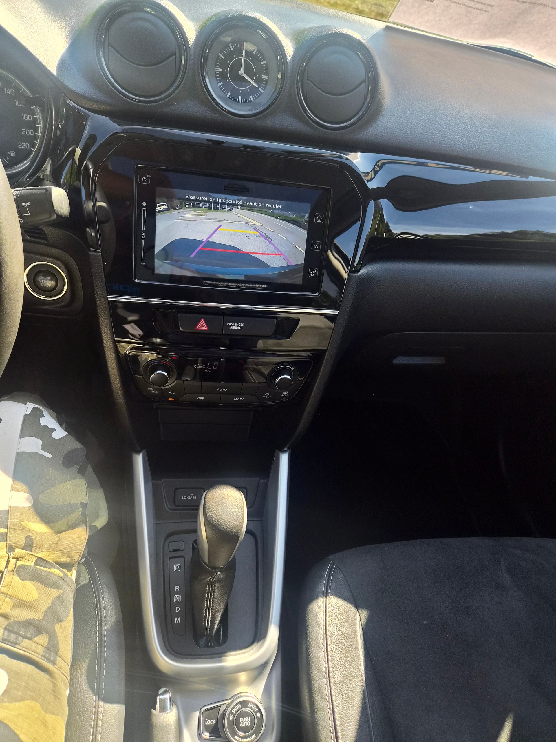 SUZUKI Vitara 1.6 S.Cellano Top Automatic-image-9