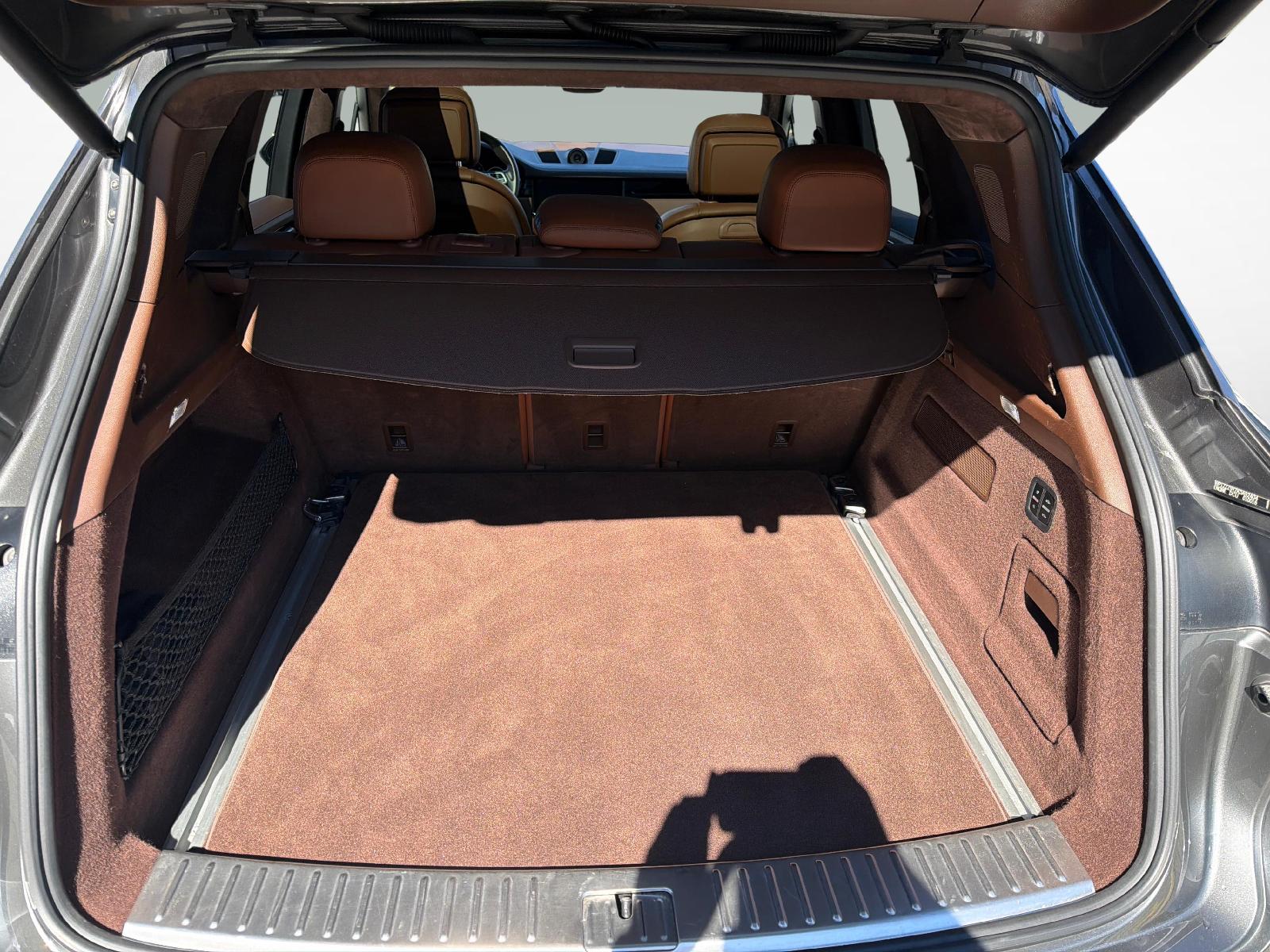 PORSCHE Cayenne 4.0 V8 Turbo-image-10