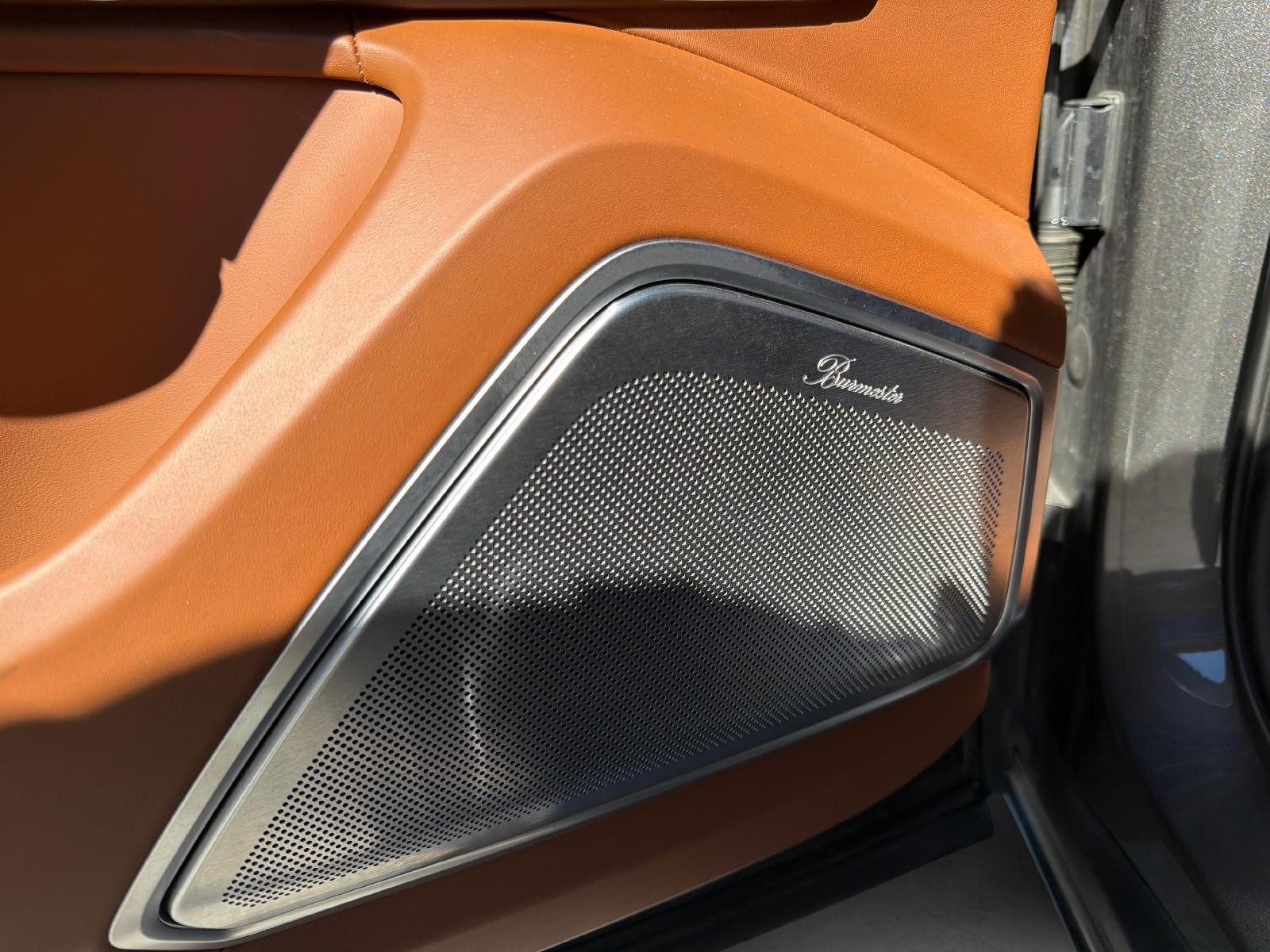 PORSCHE Cayenne 4.0 V8 Turbo-image-4