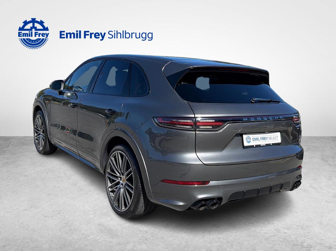 PORSCHE Cayenne 4.0 V8 Turbo-image-8