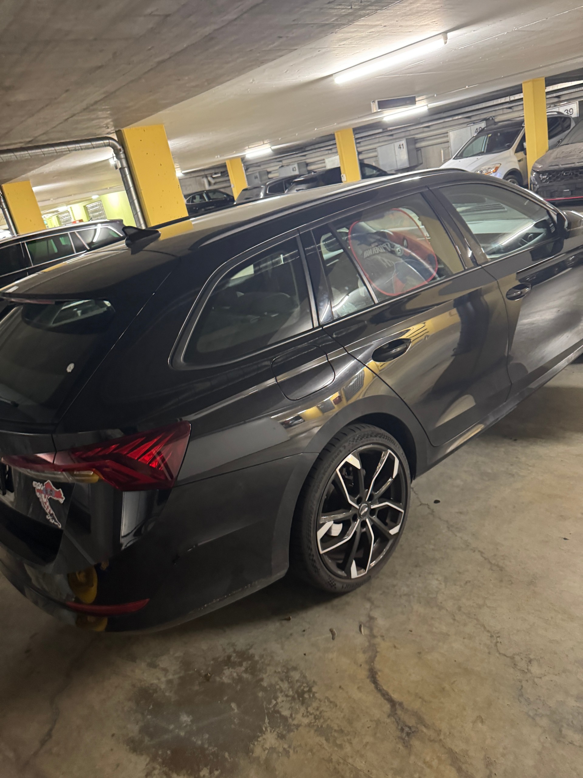 SKODA 2.0 TDI 150 Style DSG-image-5