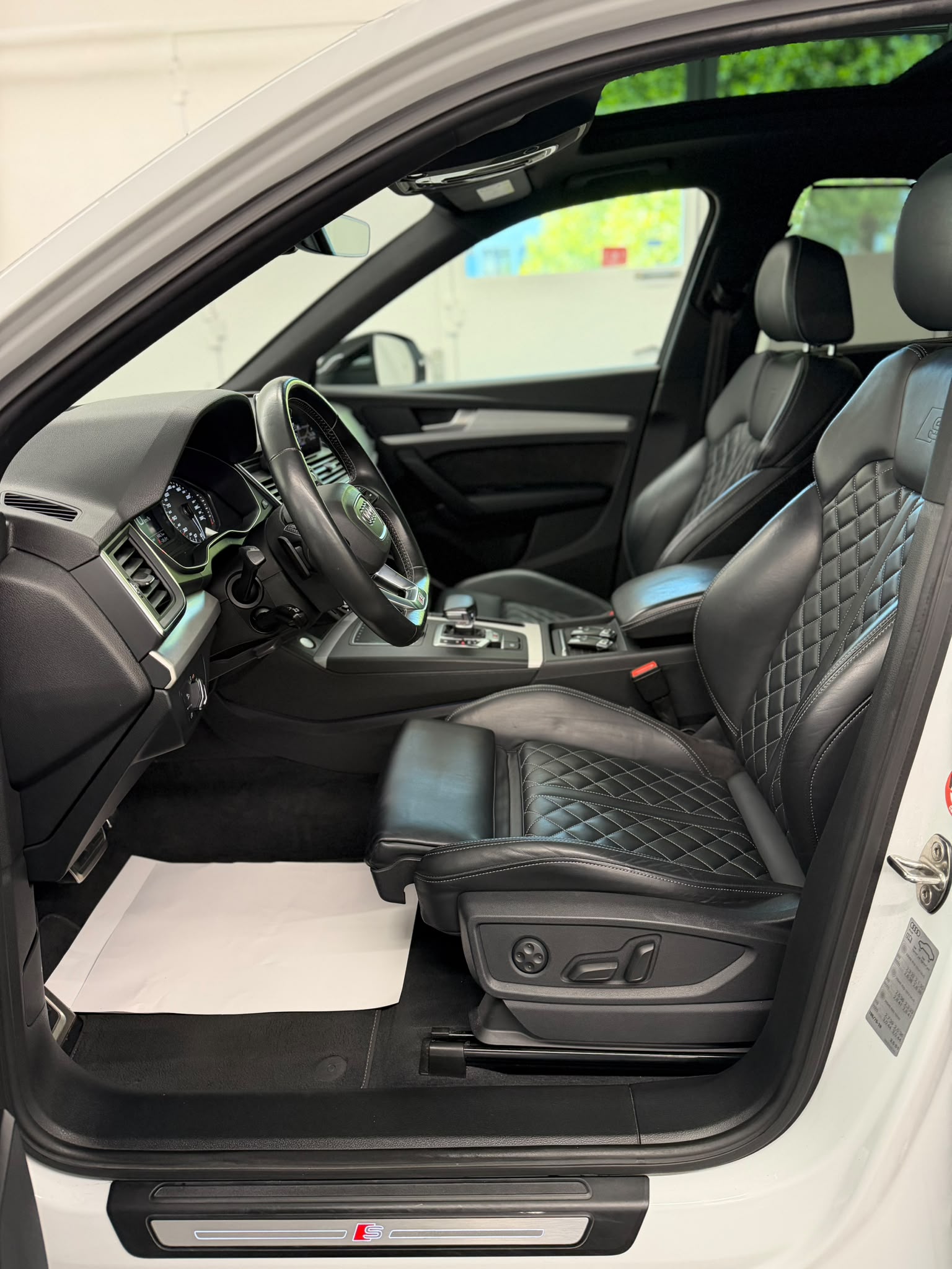 AUDI SQ5 TDI quattro tiptronic-image-15