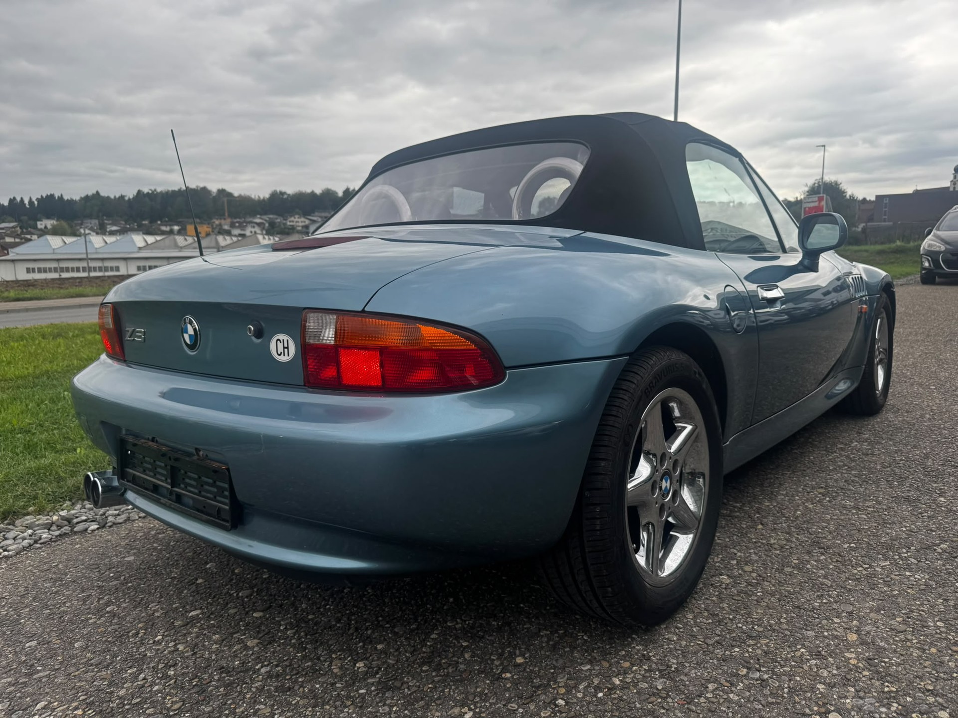 BMW Z3 1.9i Roadster-image-4