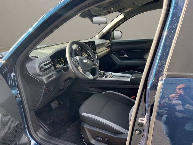 DACIA Bigster Hybrid Journey 4WD 150PS-image-4