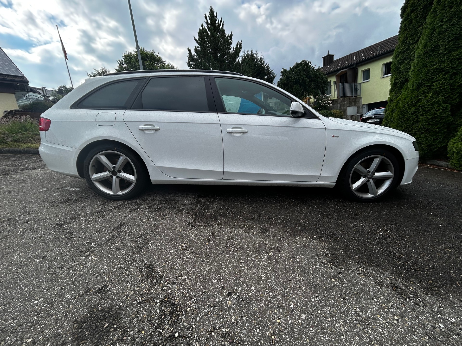 AUDI 2.0 TFSI 180-image-2