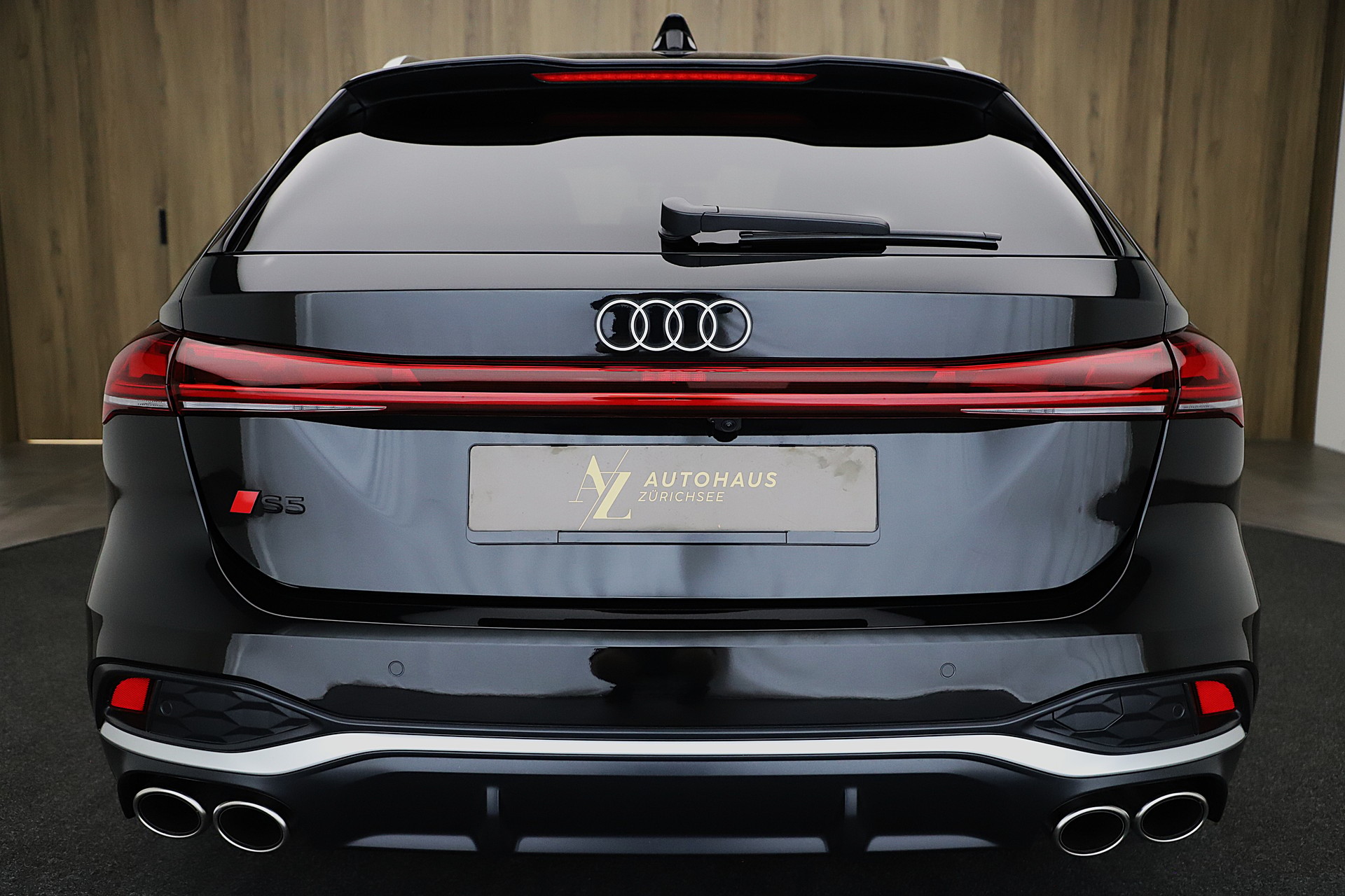 AUDI S5 Avant TFSI quattro S tronic mit Tech Pro Paket-image-3