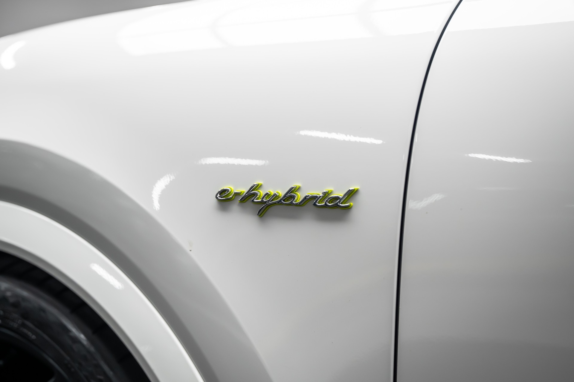 PORSCHE Cayenne Coupé E-Hybrid * 22 ZOLL TURBO GT RÄDER * LEASING AB 578.- *-image-10