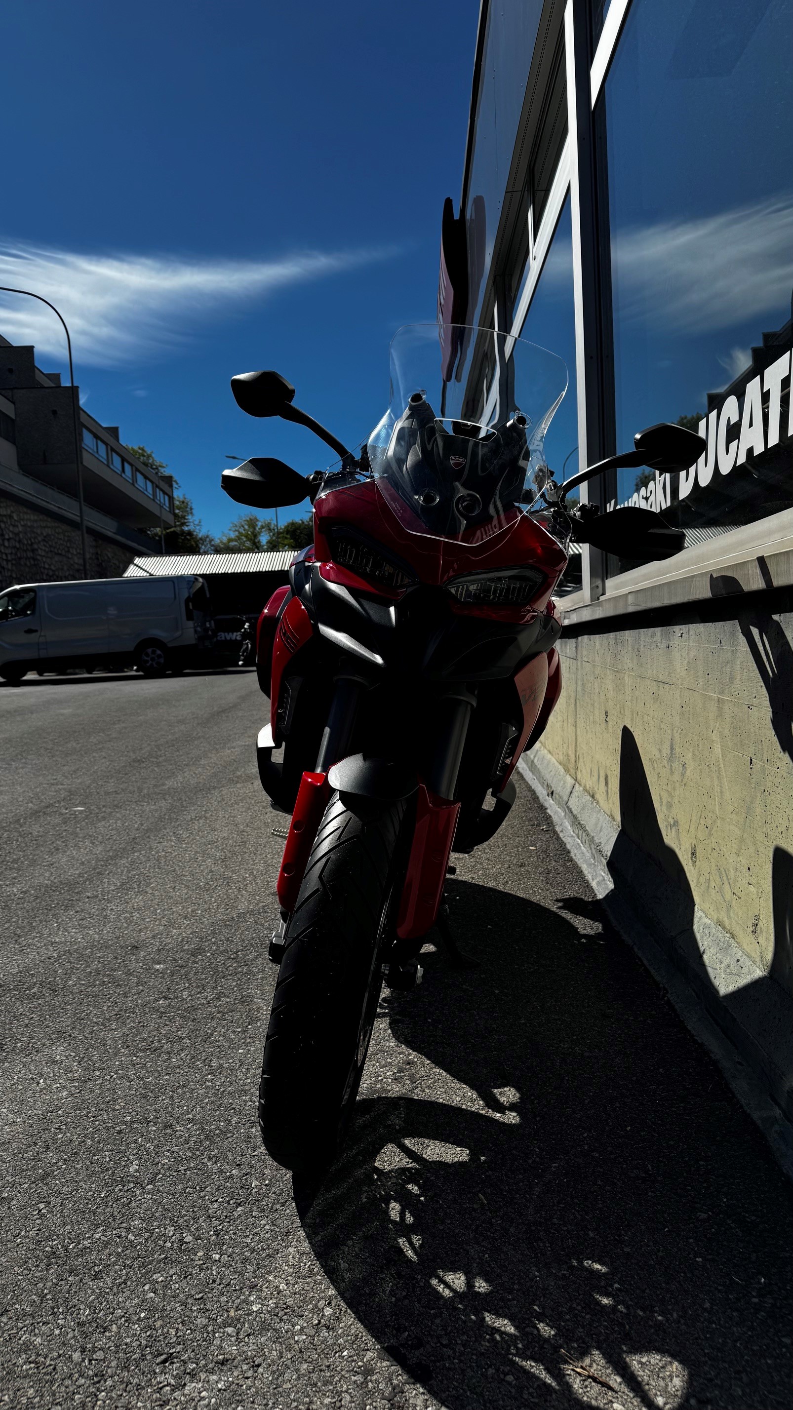 DUCATI Multistrada V2 S Travel-showroom-element-2