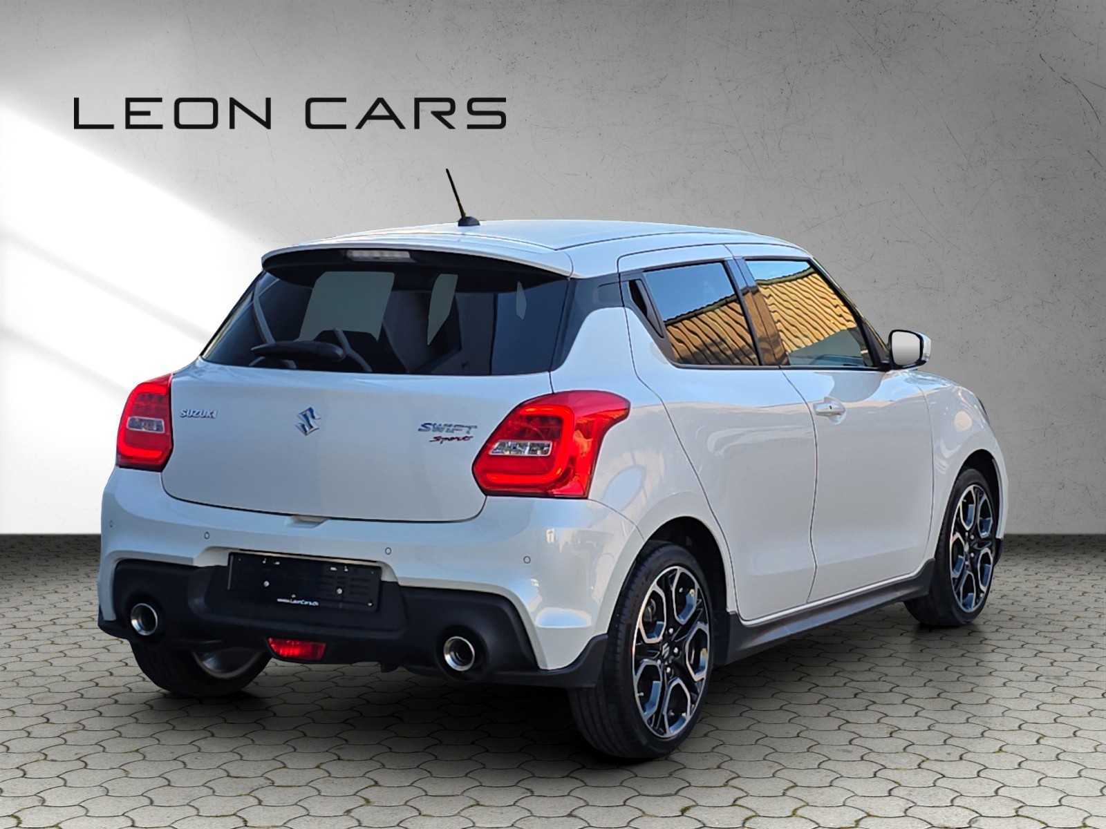 SUZUKI Swift Sport 1.4i 16V Compact Top Hybrid-image-4