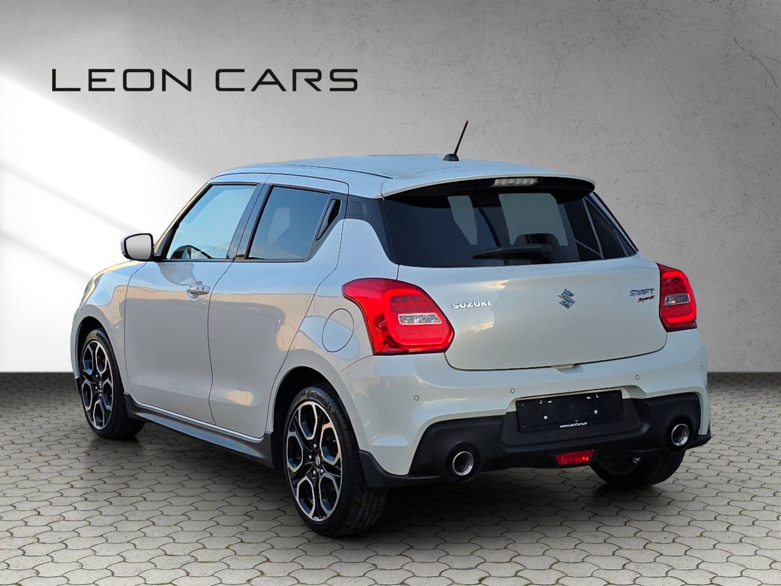 SUZUKI Swift Sport 1.4i 16V Compact Top Hybrid-image-6