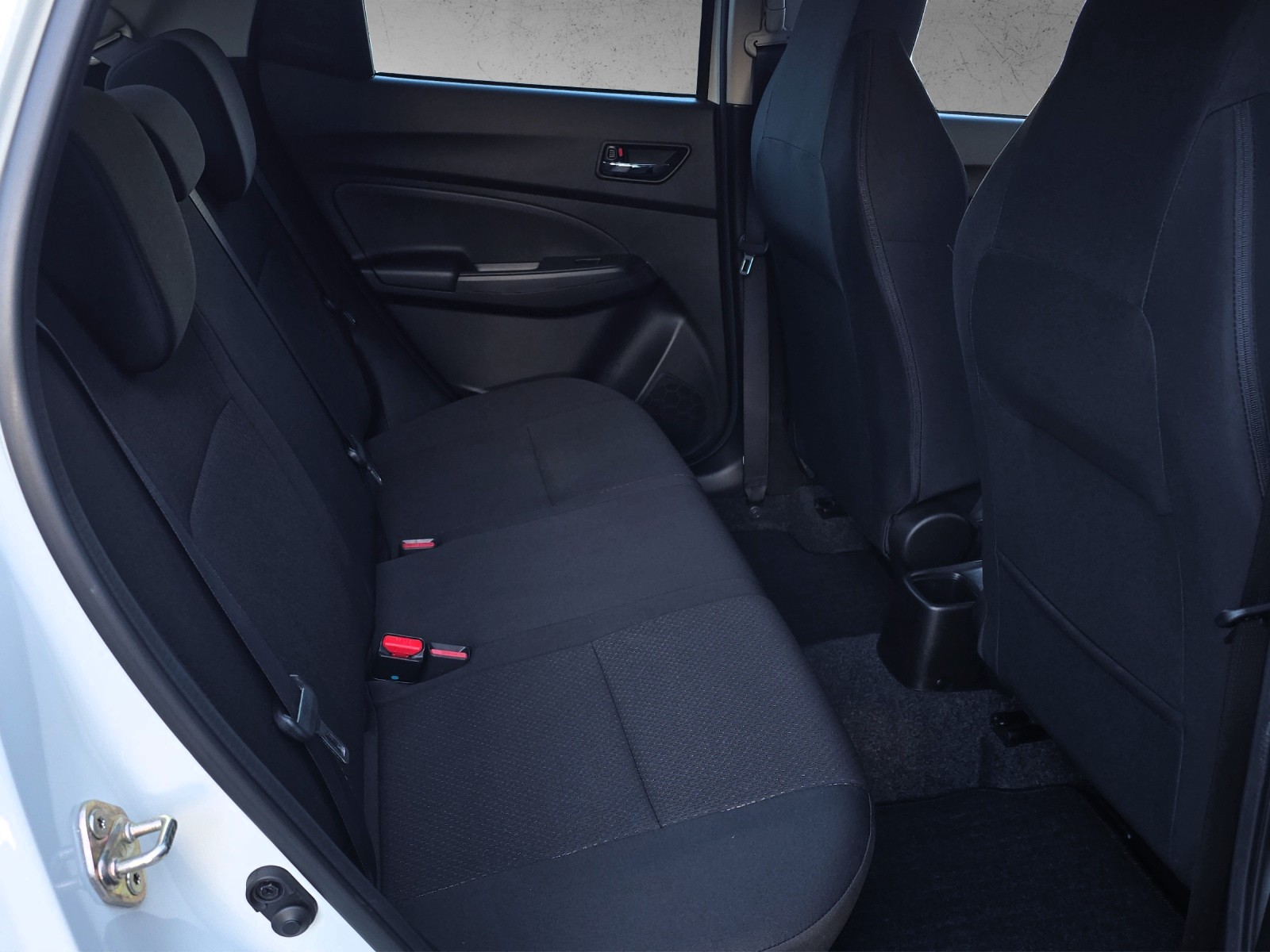 SUZUKI Swift Sport 1.4i 16V Compact Top Hybrid-image-16
