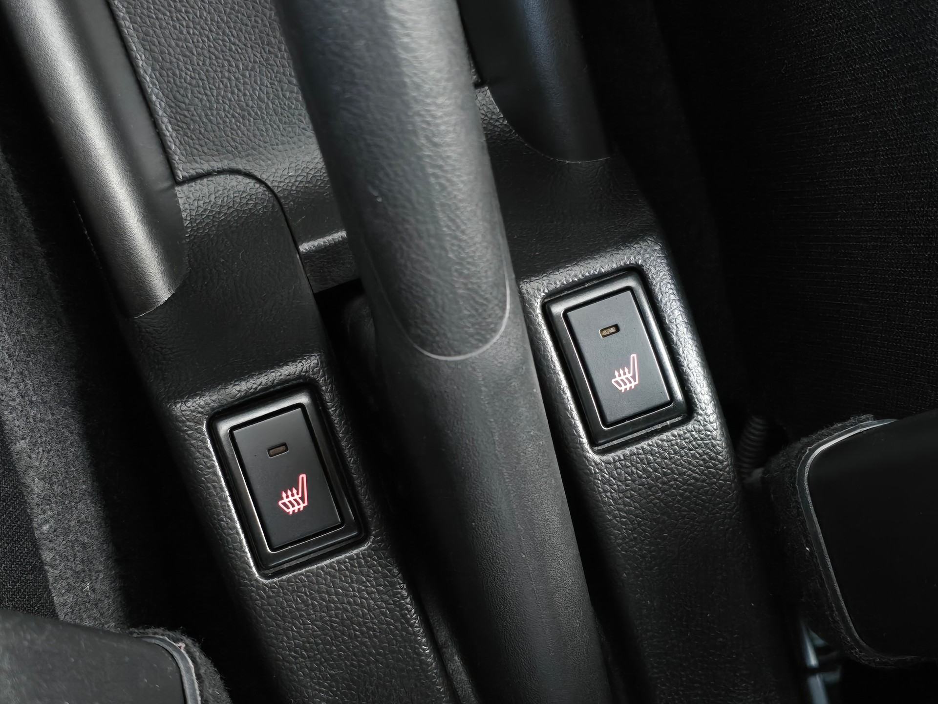 SUZUKI Swift Sport 1.4i 16V Compact Top Hybrid-image-31