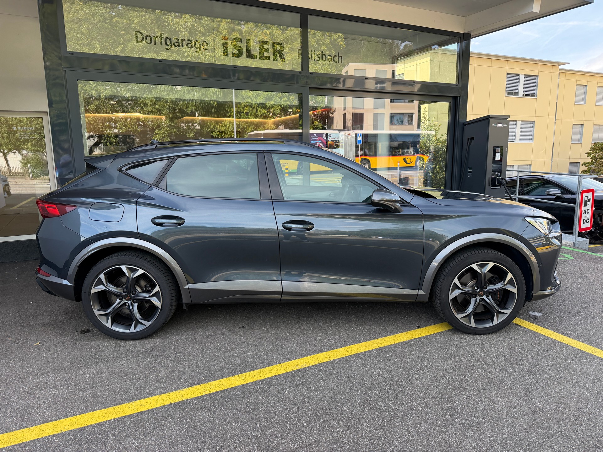 CUPRA Formentor 2.0TSI VZ 4Drive DSG-image-1