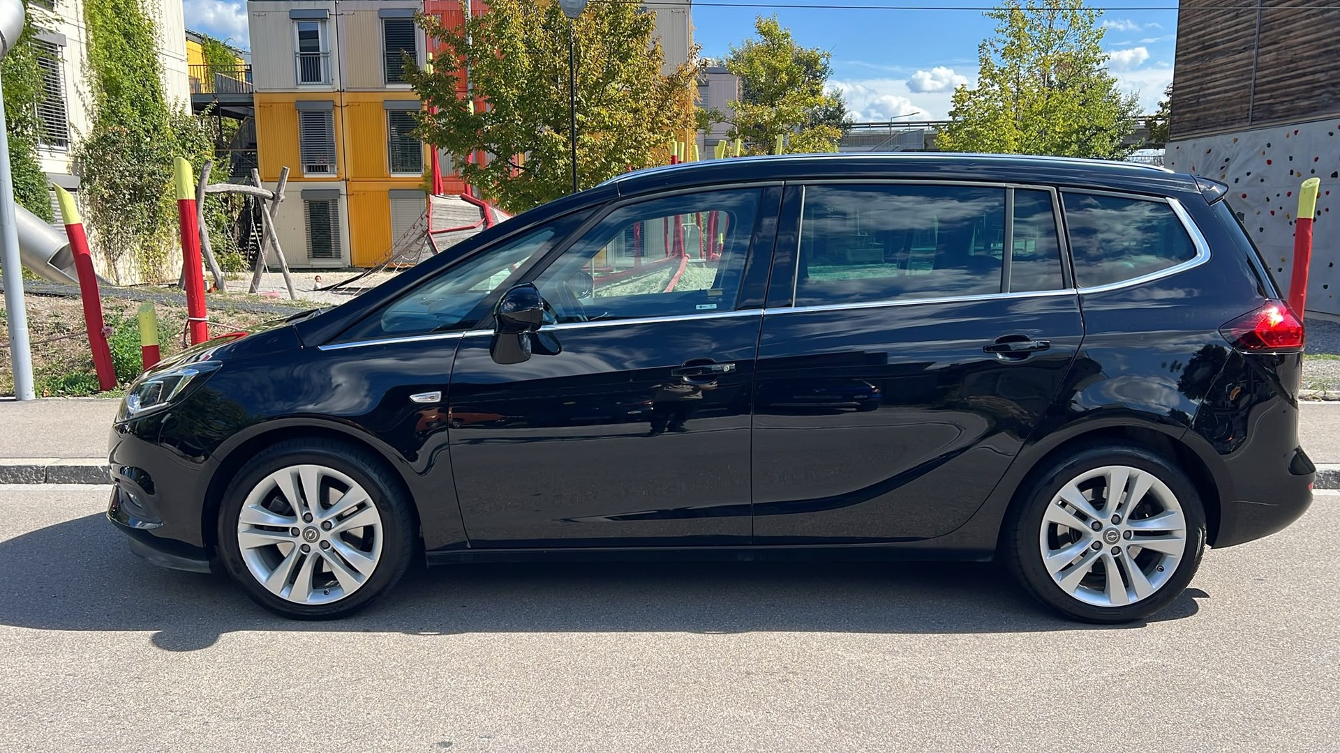 OPEL Zafira 1.6i 16V Turbo Excellence Automatic-image-4