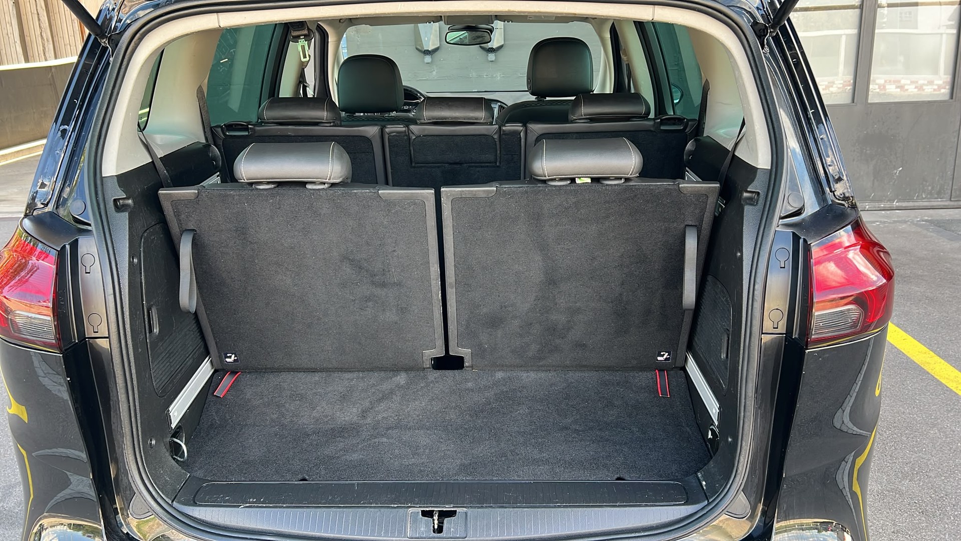 OPEL Zafira 1.6i 16V Turbo Excellence Automatic-image-15