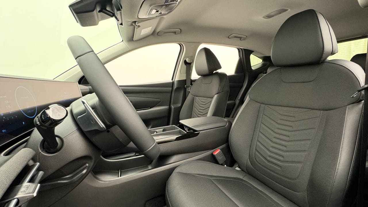 HYUNDAI Tucson 1.6 TGDI HEV Limited 4WD-image-4