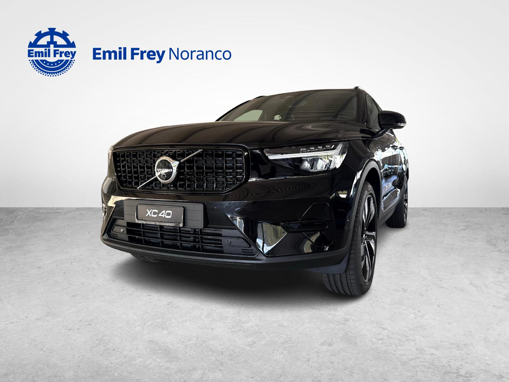 VOLVO XC40 2.0 B3 MH Plus Dark-image-1