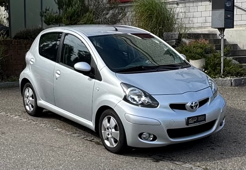 TOYOTA Aygo 1.0 Automat / Nur 77‘300 KM-image-10