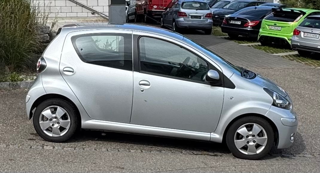 TOYOTA Aygo 1.0 Automat / Nur 77‘300 KM-image-9