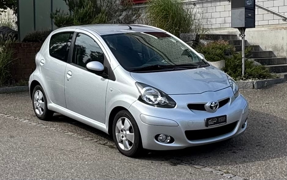 TOYOTA Aygo 1.0 Automat / Nur 77‘300 KM-image-11