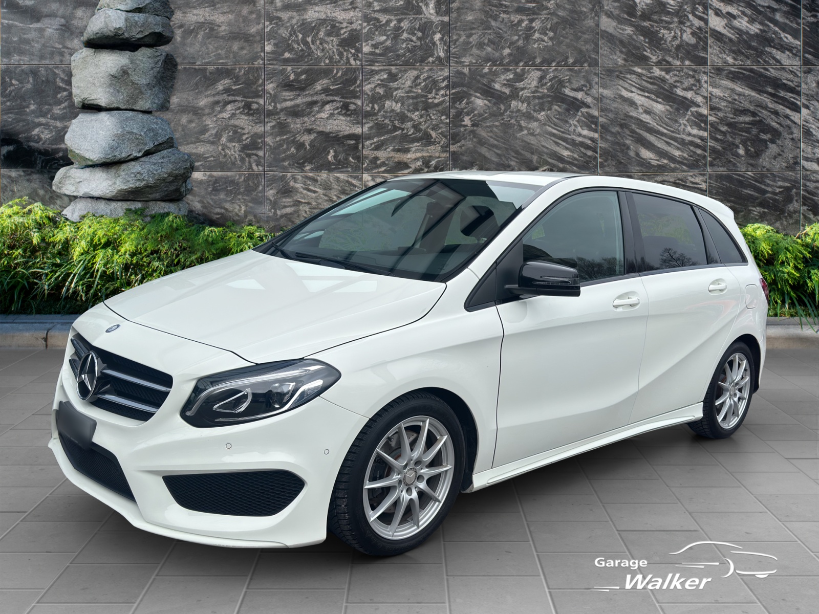 MERCEDES-BENZ B 250 AMG Line 4Matic 7G-DCT-image-0