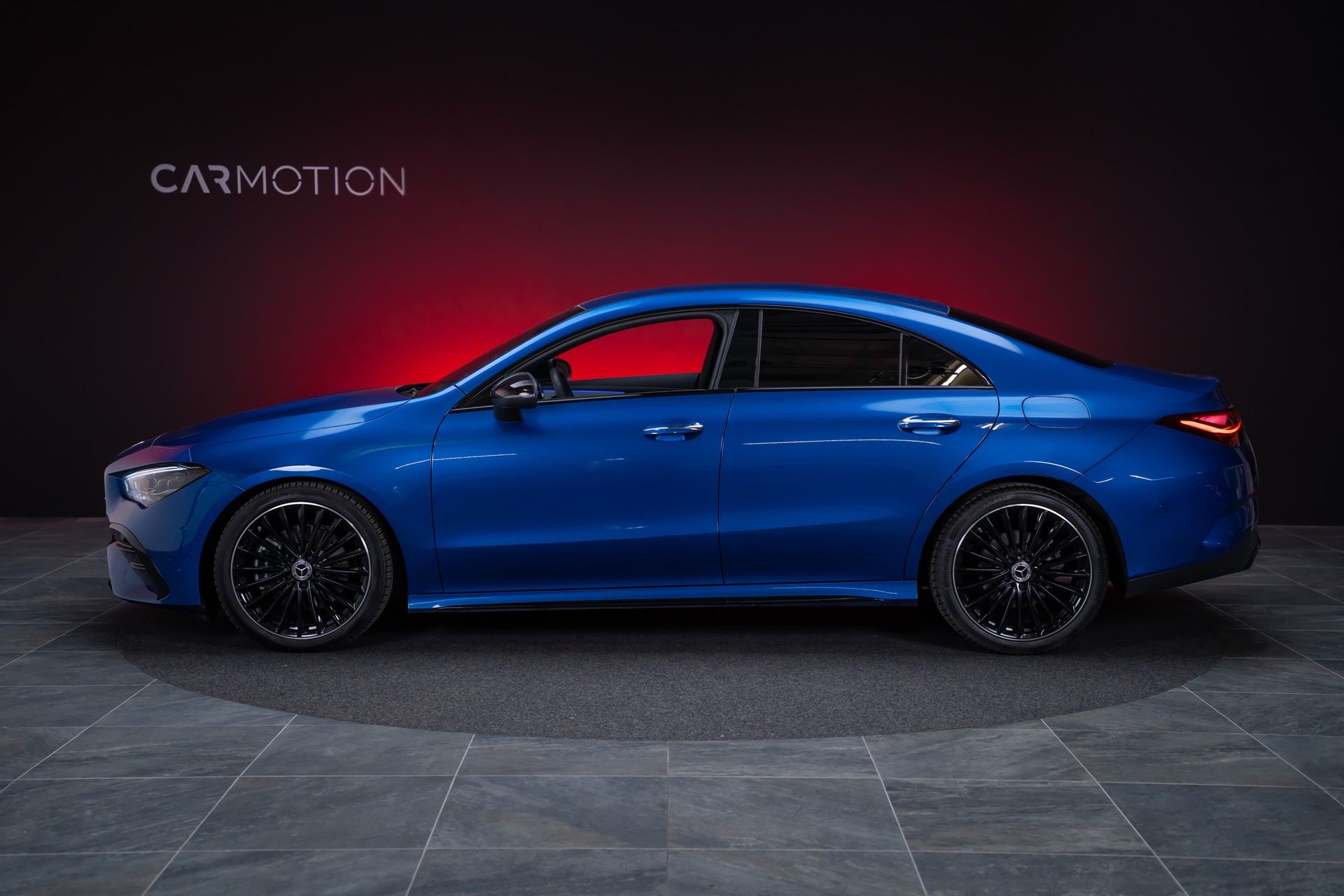MERCEDES-BENZ CLA 200 AMG Line / Rückfahrkamera / Ambientebeleuchtung / Sitzheizung-image-9