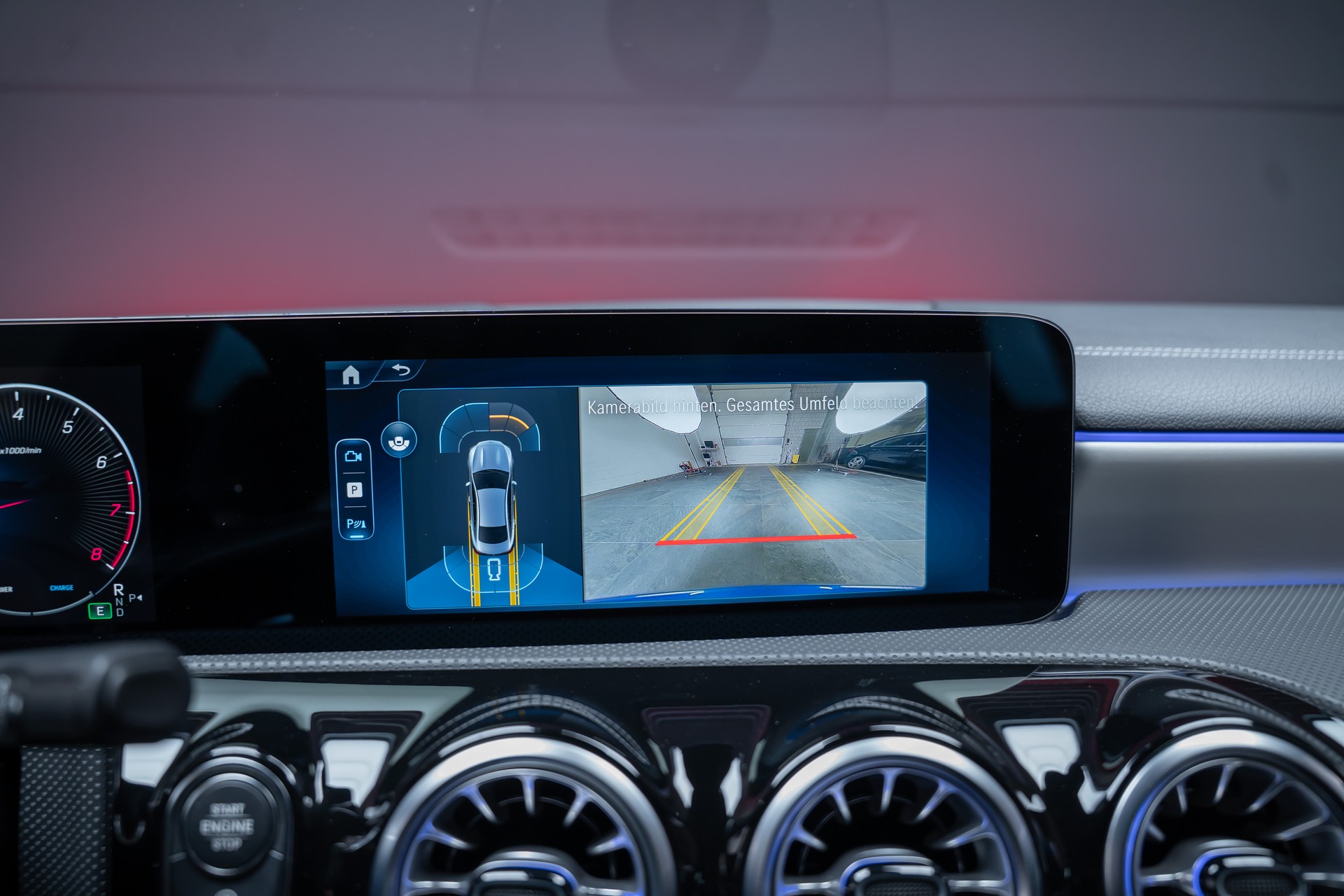 MERCEDES-BENZ CLA 200 AMG Line / Rückfahrkamera / Ambientebeleuchtung / Sitzheizung-image-26
