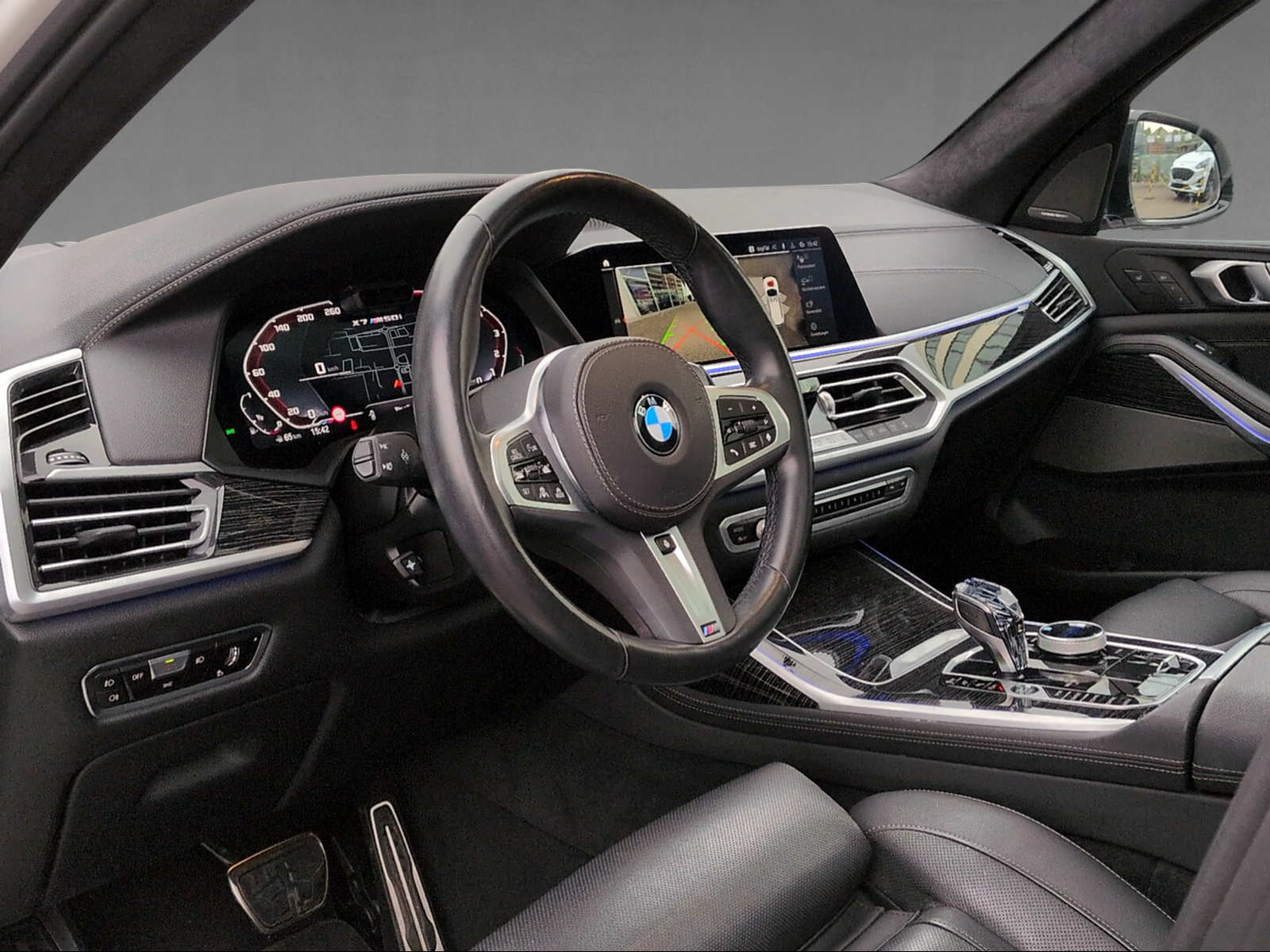 BMW X7 G07 M50i-image-8