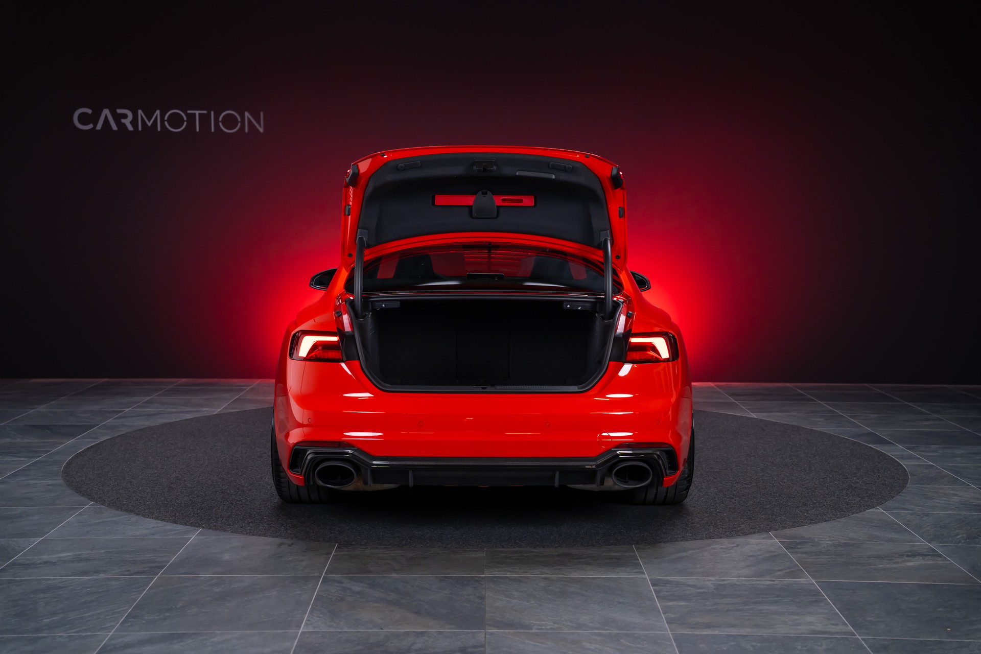 AUDI RS5 Coupé 2.9 V6 TFSI quattro T-Tronic / Carbon Paket / Alcantara-Lenkrad / Bang&Olufsen-image-7