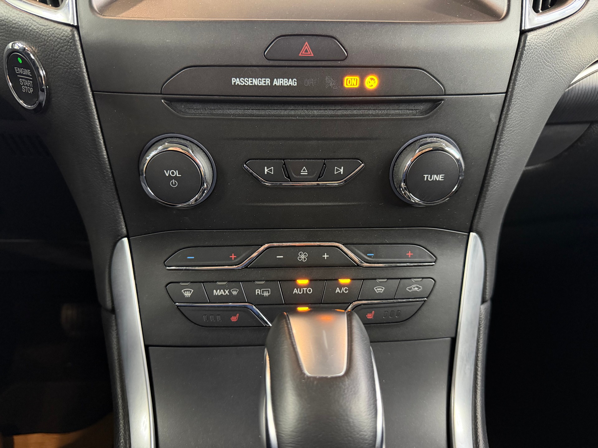 FORD Edge 2.0 TDCi Titanium 4WD PowerShift-image-20