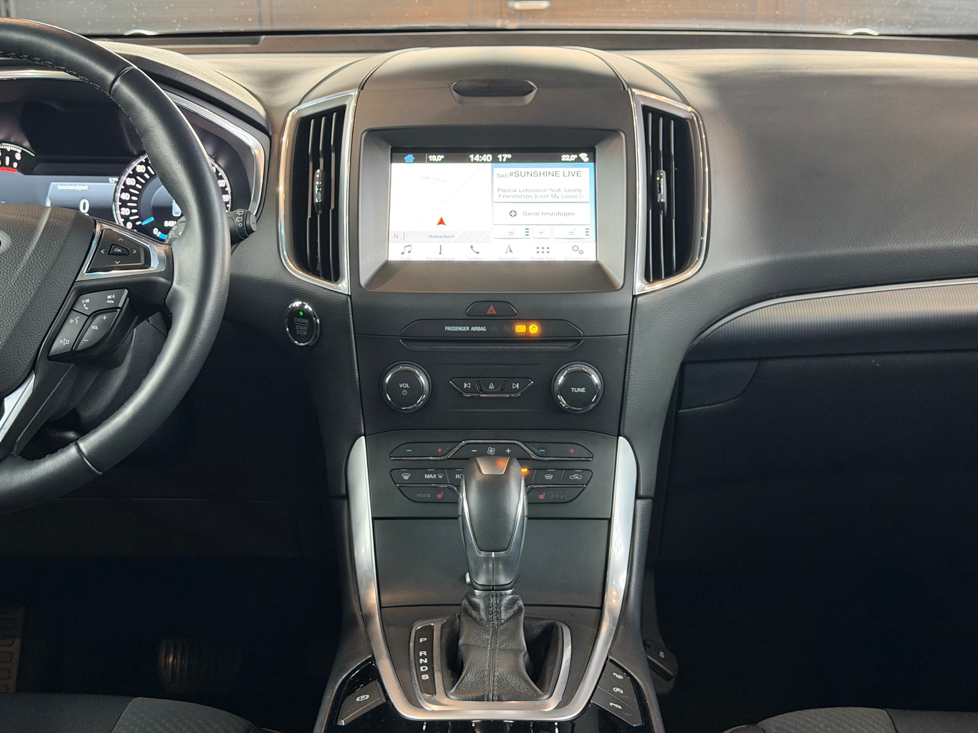 FORD Edge 2.0 TDCi Titanium 4WD PowerShift-image-17