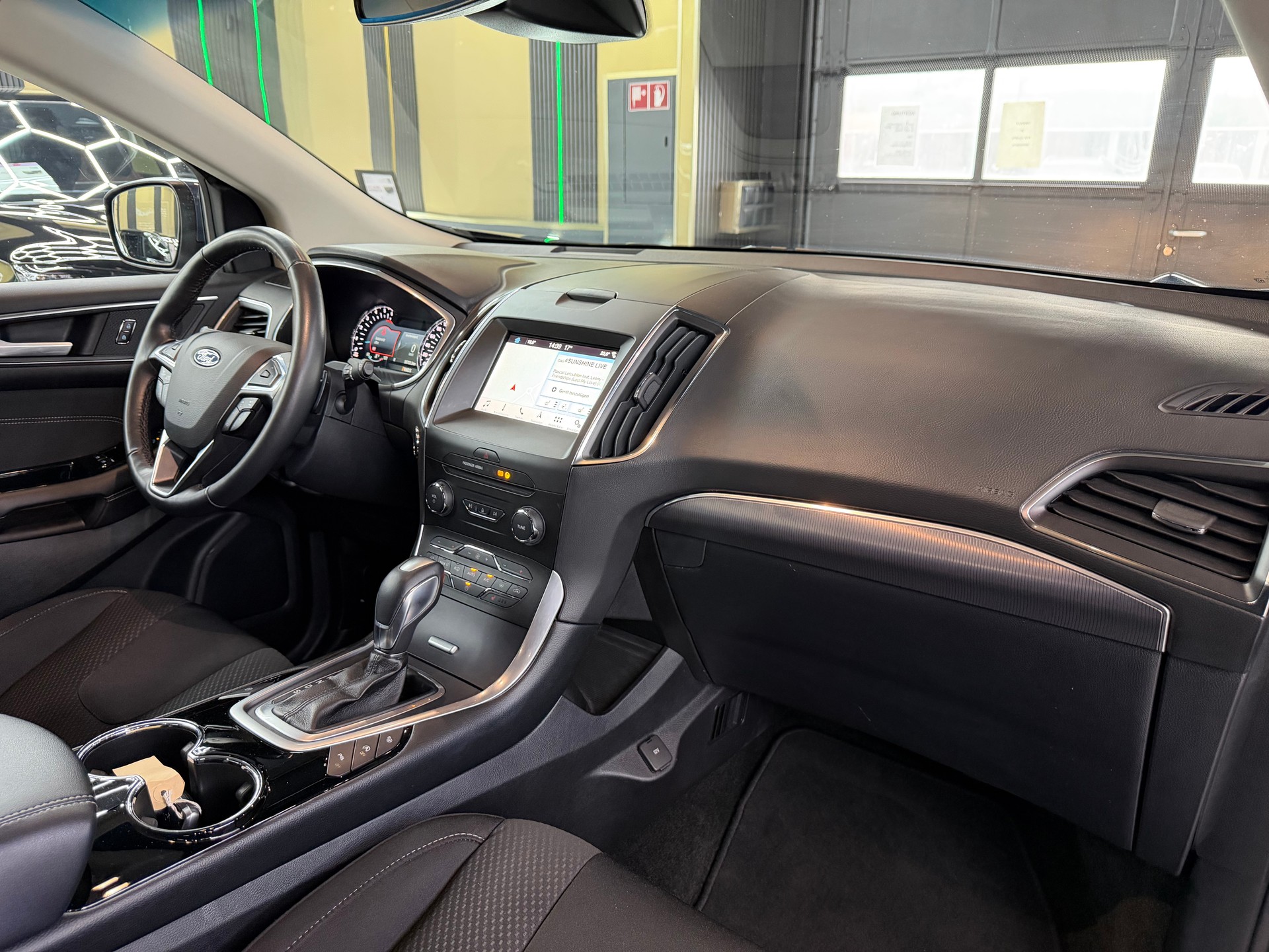 FORD Edge 2.0 TDCi Titanium 4WD PowerShift-image-10
