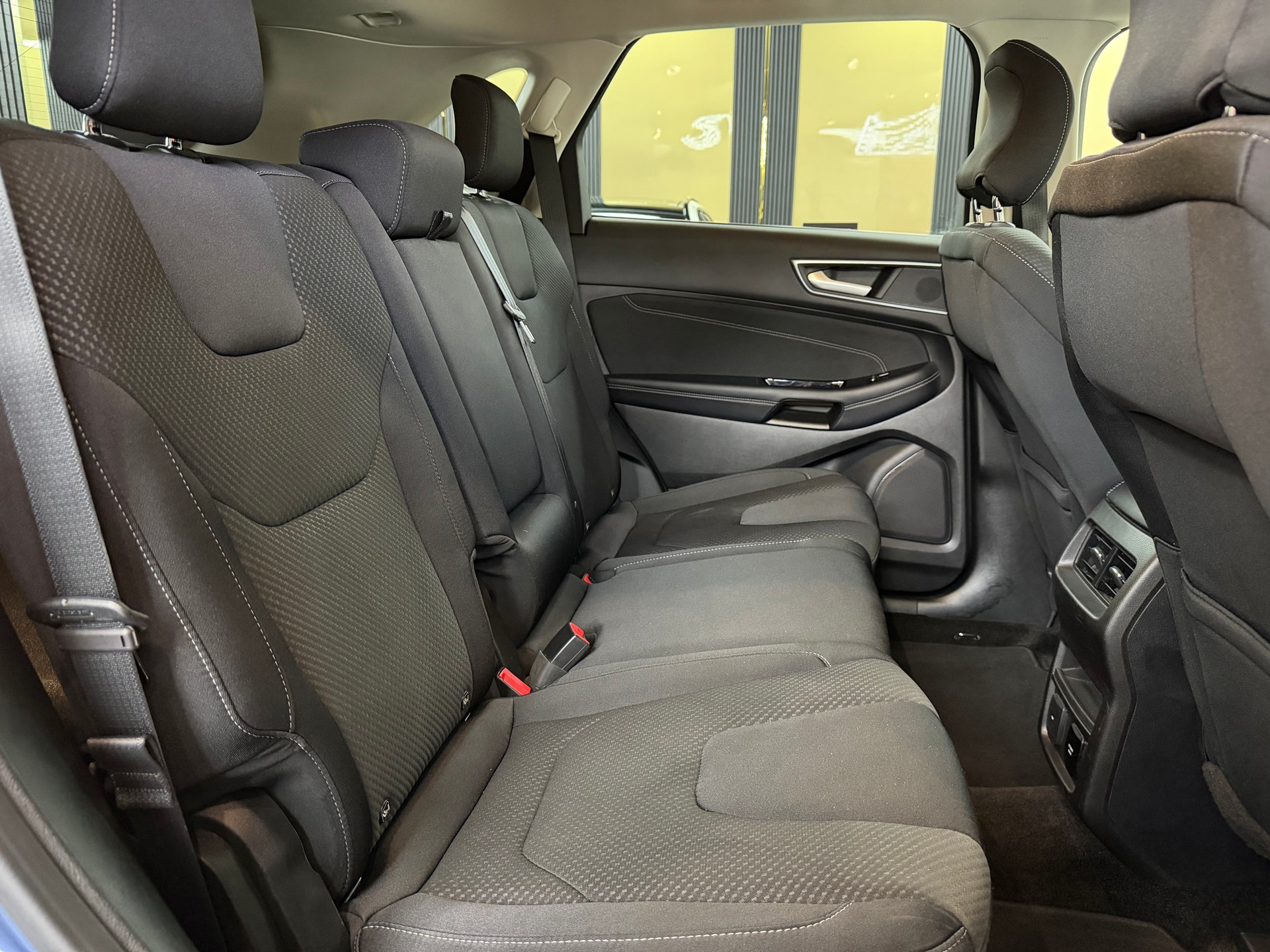 FORD Edge 2.0 TDCi Titanium 4WD PowerShift-image-14