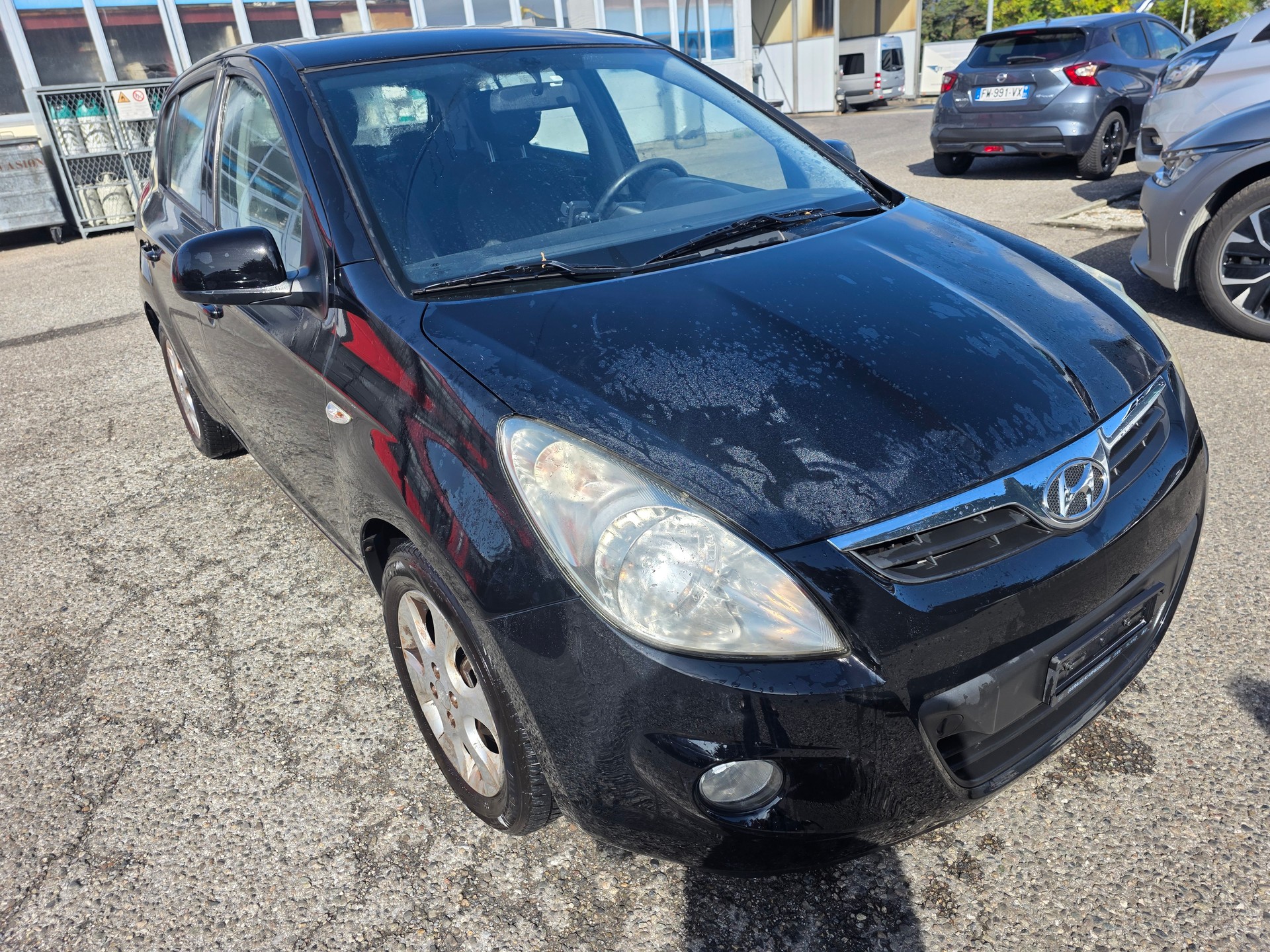 HYUNDAI i20 1.4 Style-image-2