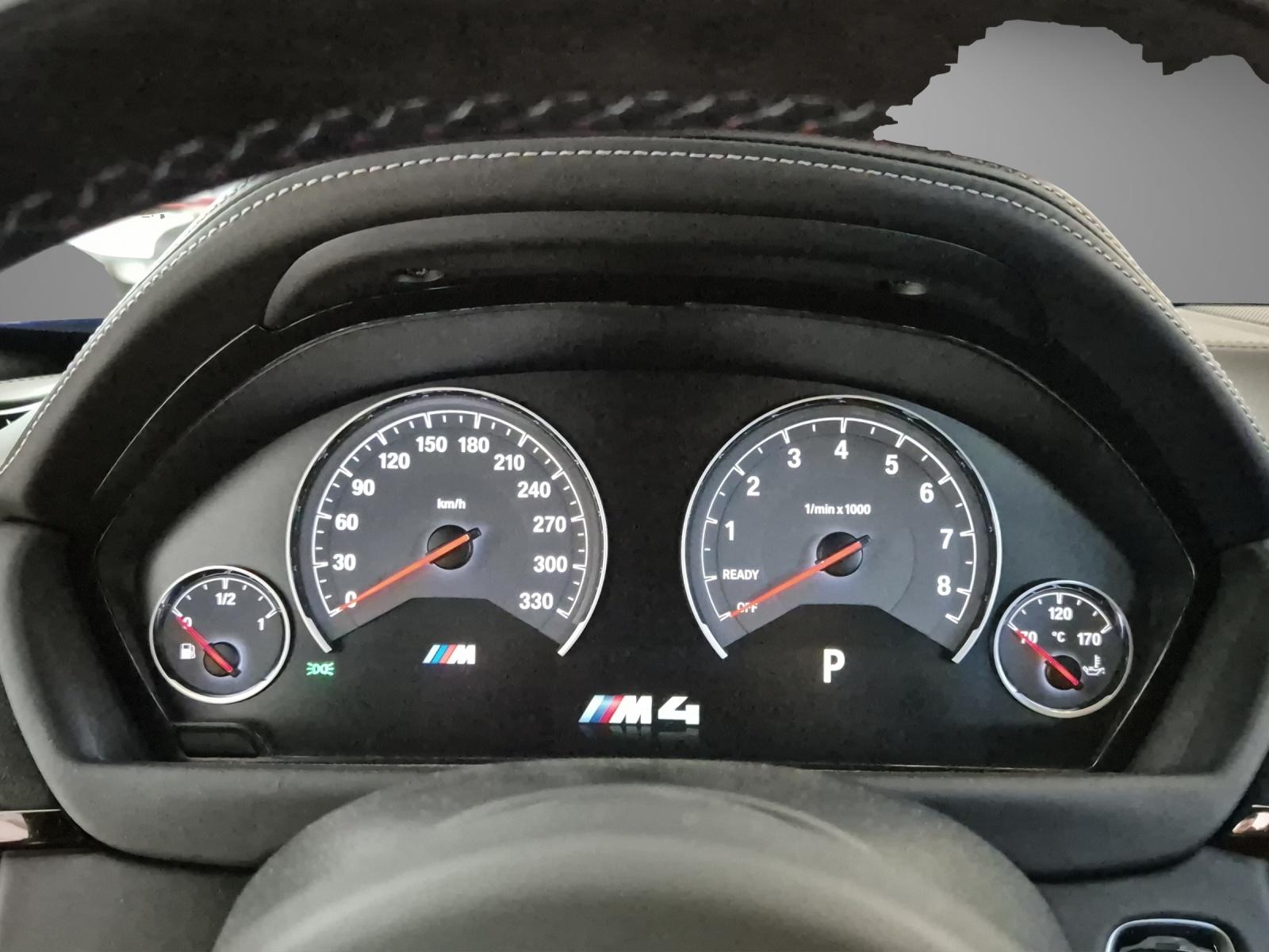 BMW M4 CS-image-10