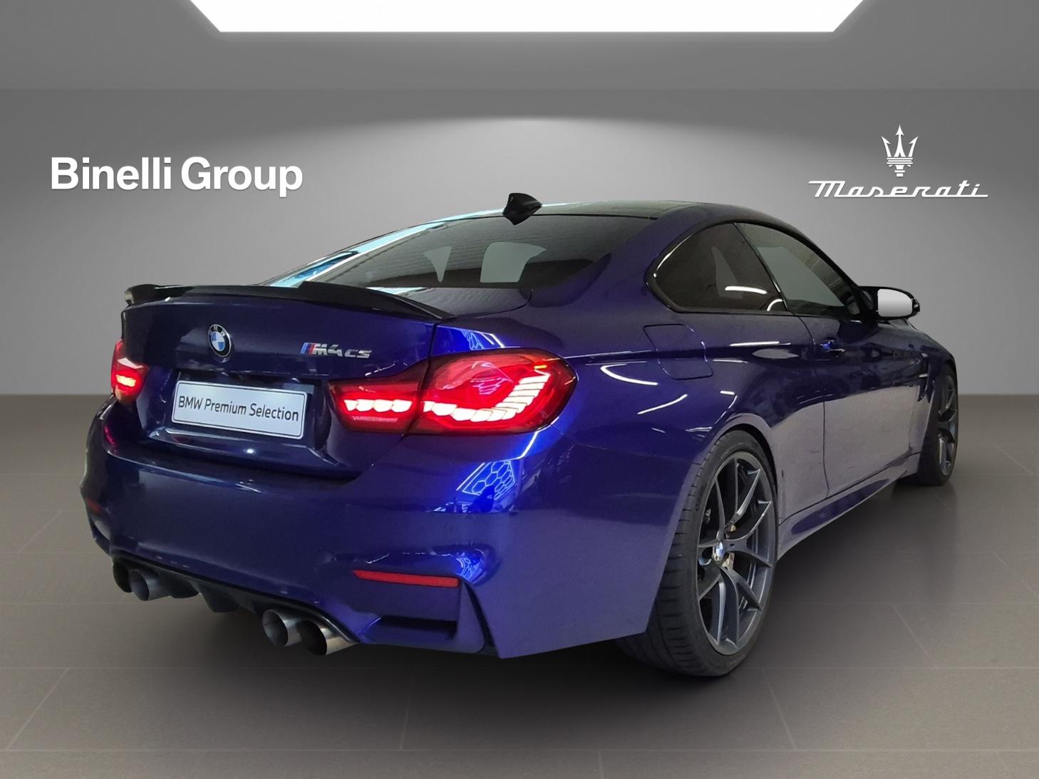 BMW M4 CS-showroom-element-3