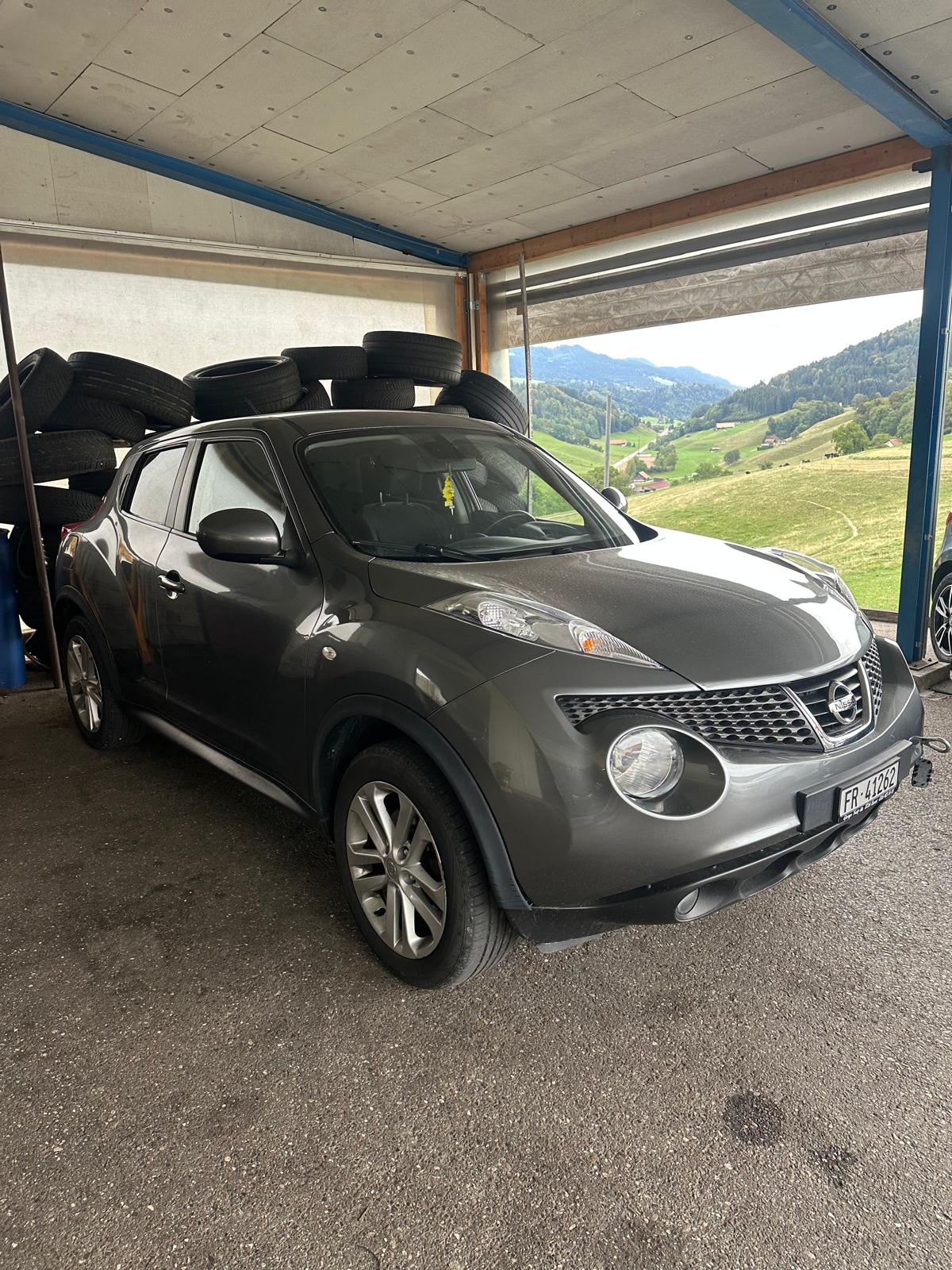 NISSAN Juke 1.6 DIG-T tekna 4x4 Xtronic M-CVT-image-1