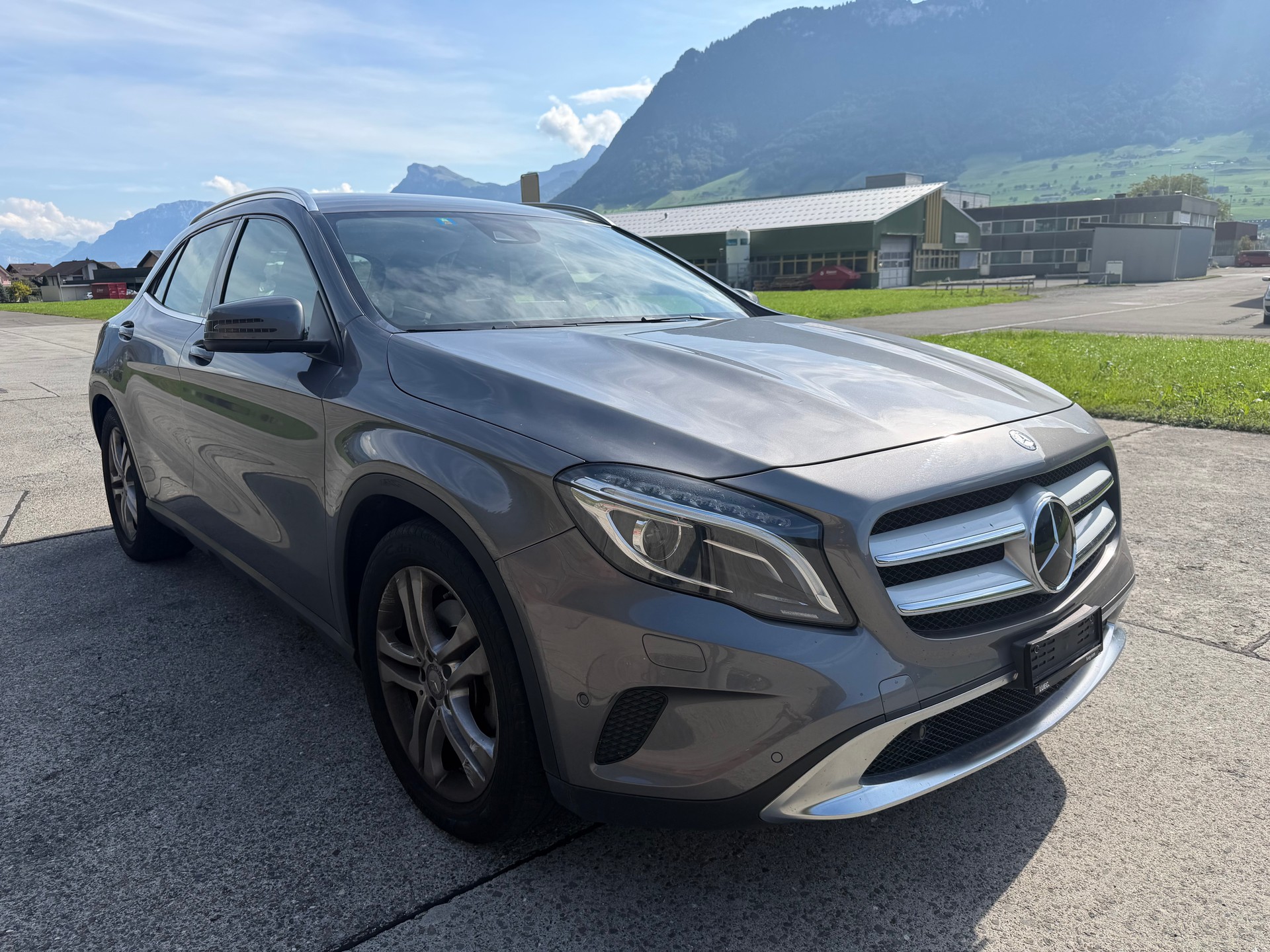 MERCEDES-BENZ GLA 250 4Matic 7G-DCT-image-5