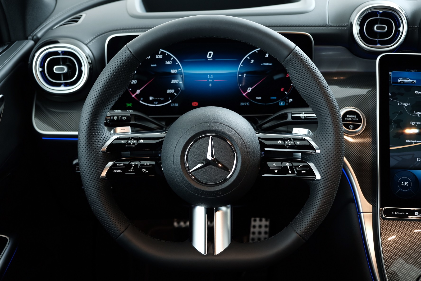 MERCEDES-BENZ GLC 220 d AMG Line 4matic X254-image-7