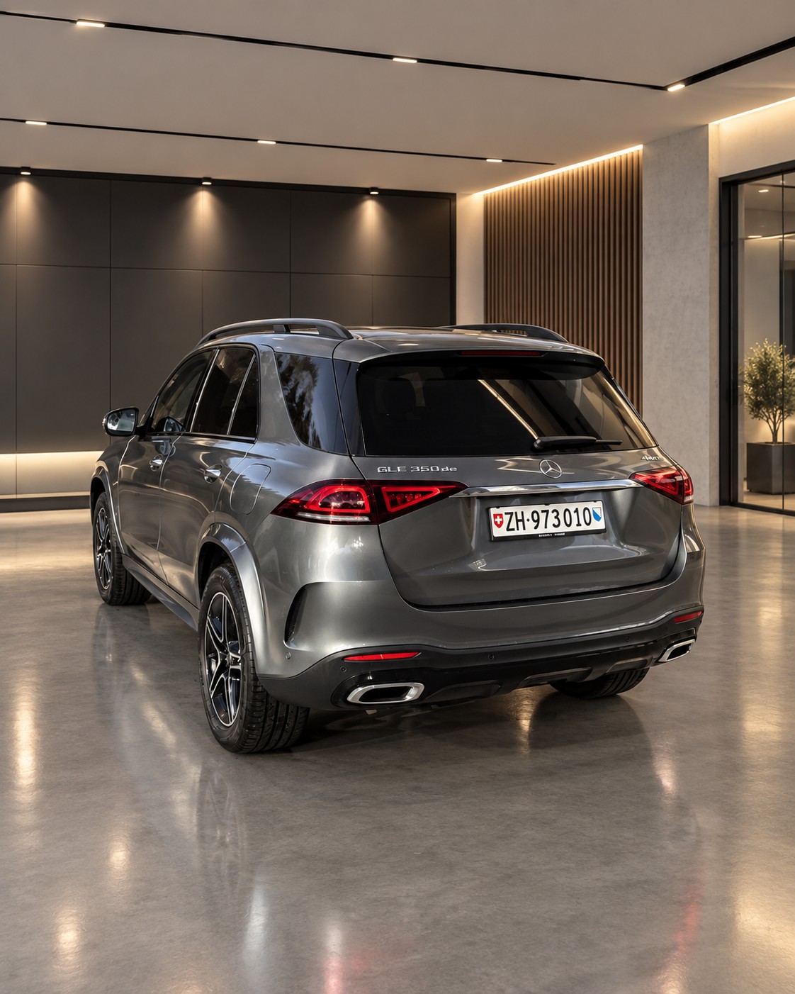 MERCEDES-BENZ GLE 350 de AMG Line 4matic-image-3