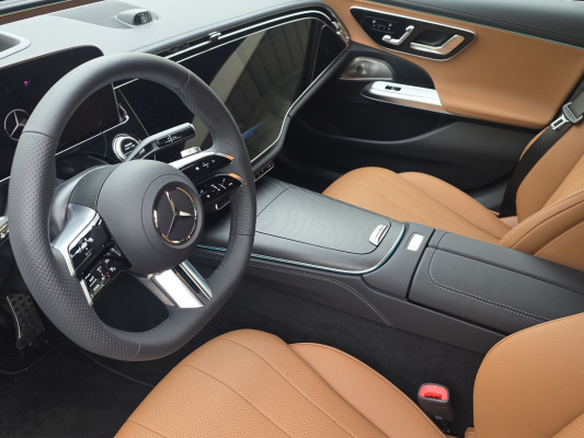 MERCEDES-BENZ E 220 d T 4M 9G-Tronic-image-6
