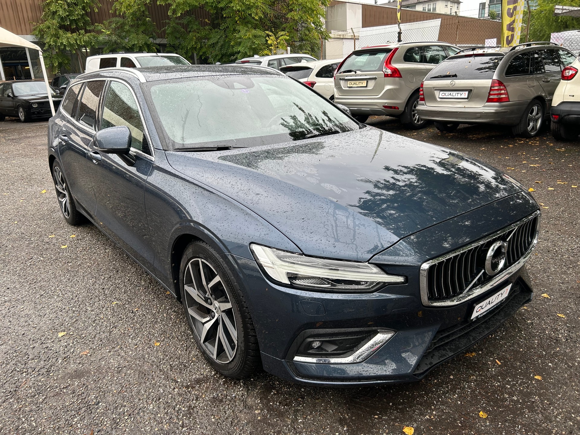 VOLVO V60 T6 AWD Inscription Geartronic-image-2