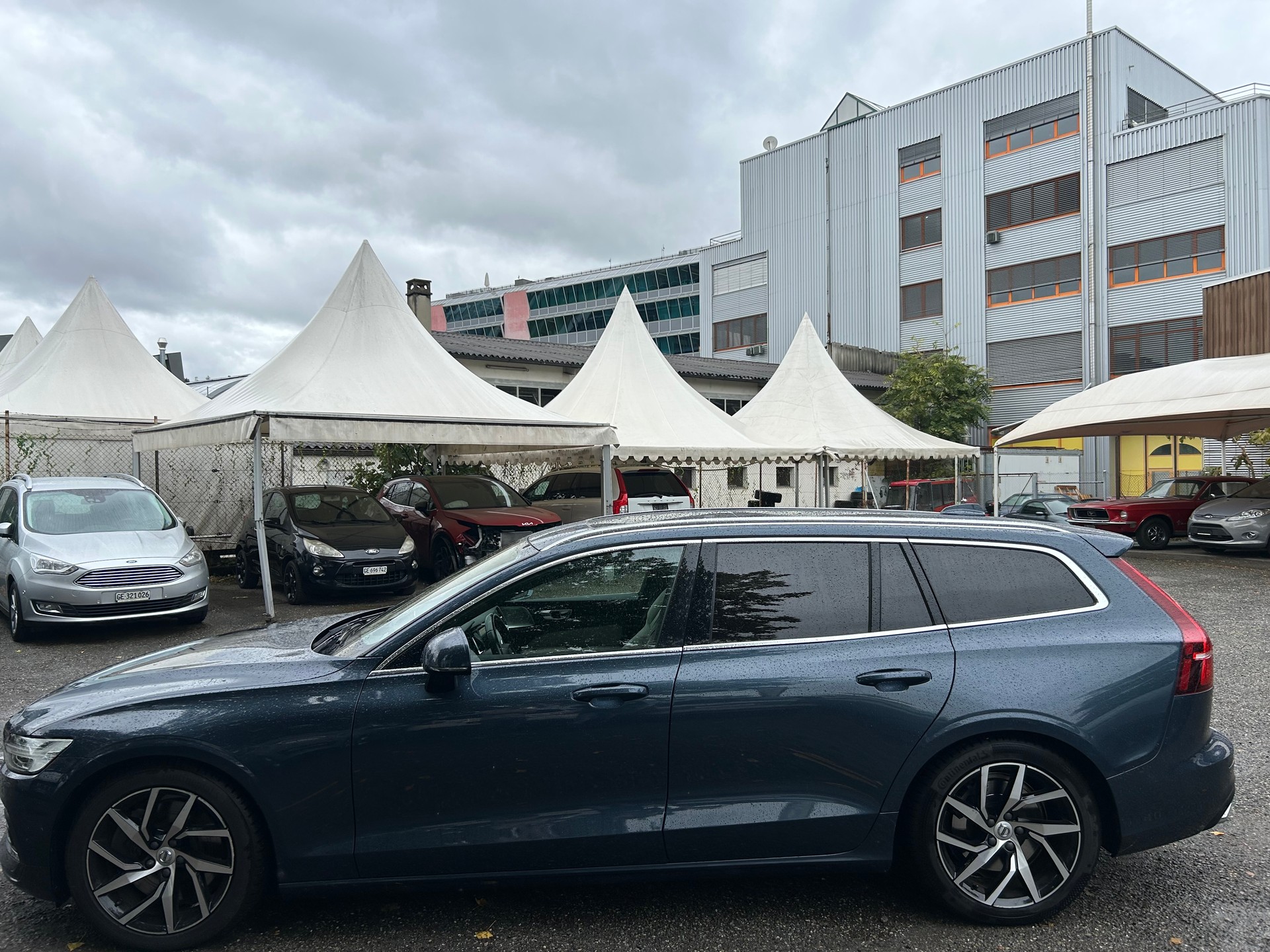 VOLVO V60 T6 AWD Inscription Geartronic-image-3