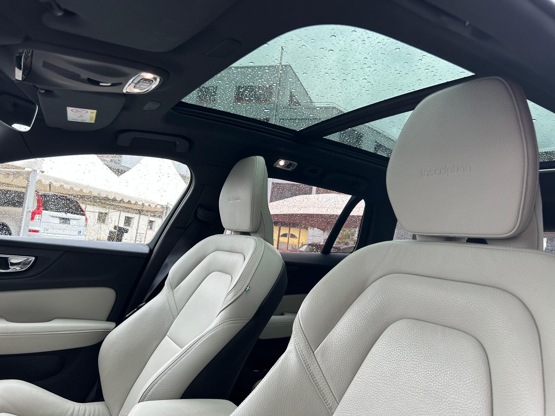 VOLVO V60 T6 AWD Inscription Geartronic-image-11