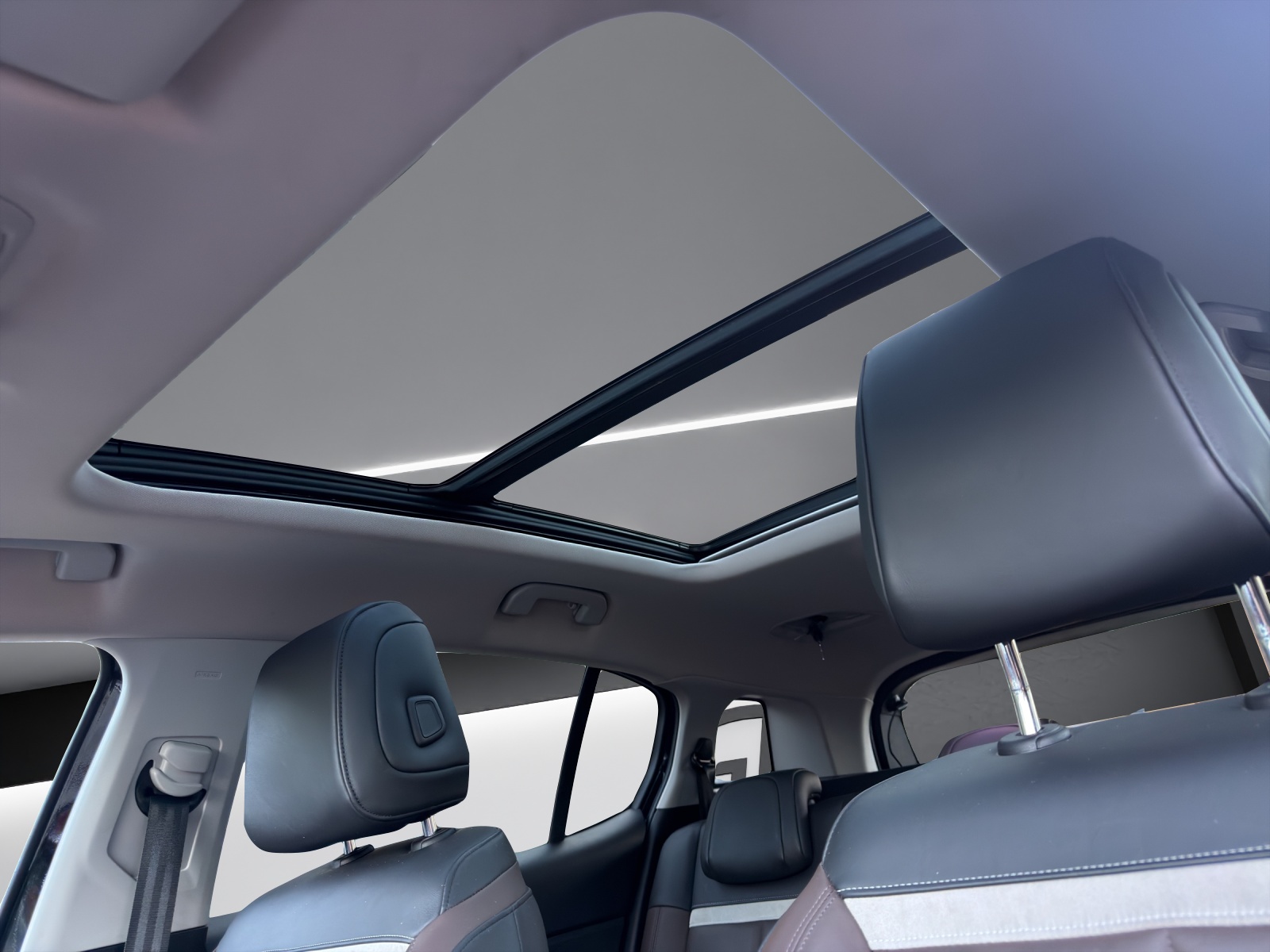CITROEN C5 Aircross1.6 Shine EAT8-image-15