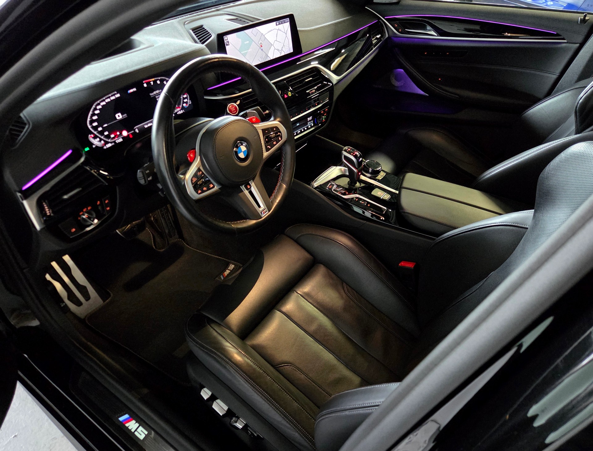 BMW M5 Competition xDrive-image-3