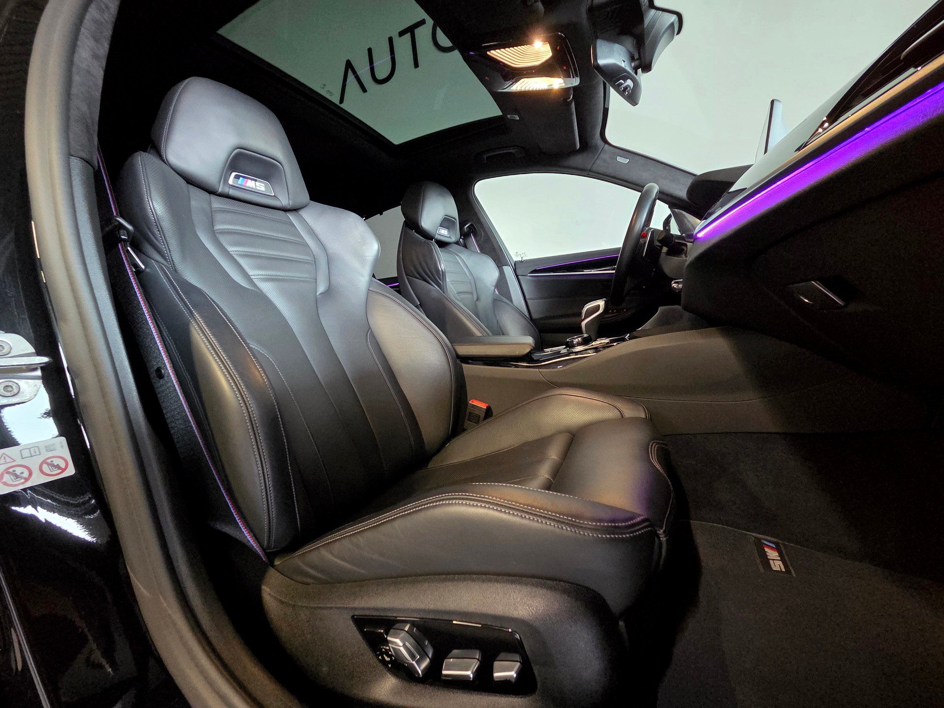 BMW M5 Competition xDrive-image-4