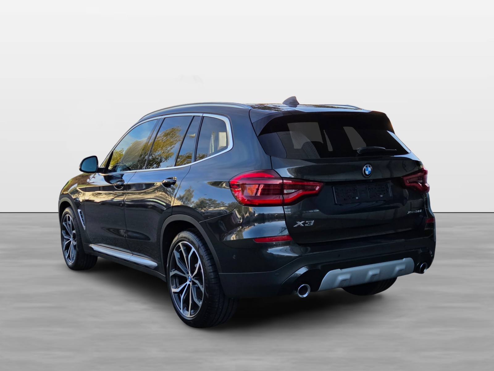 BMW X3 xDrive 30i Individual xLine Steptronic-image-6